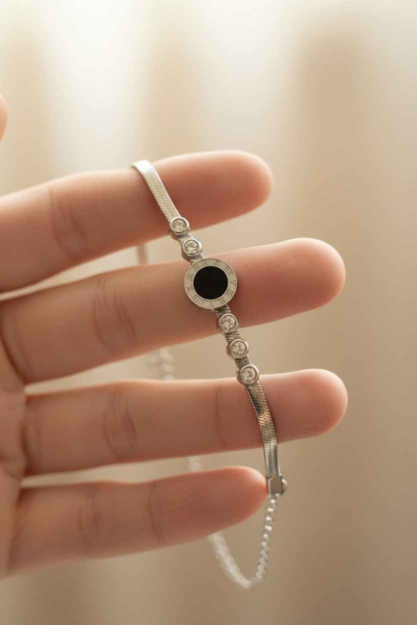 Roman Numeral Onyx Bracelet | Stainless Steel